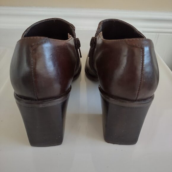 Ladies Brown High Heel Shoes - Picture 4 of 8